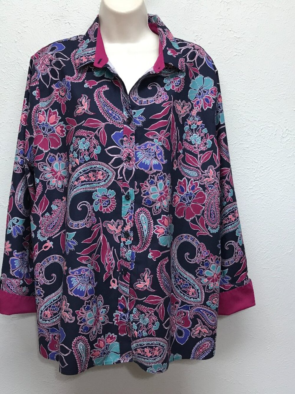 Chico's 4 No Iron Stretch Shirt Womens 2XL Classic Fit Navy Pink Paisley Blouse